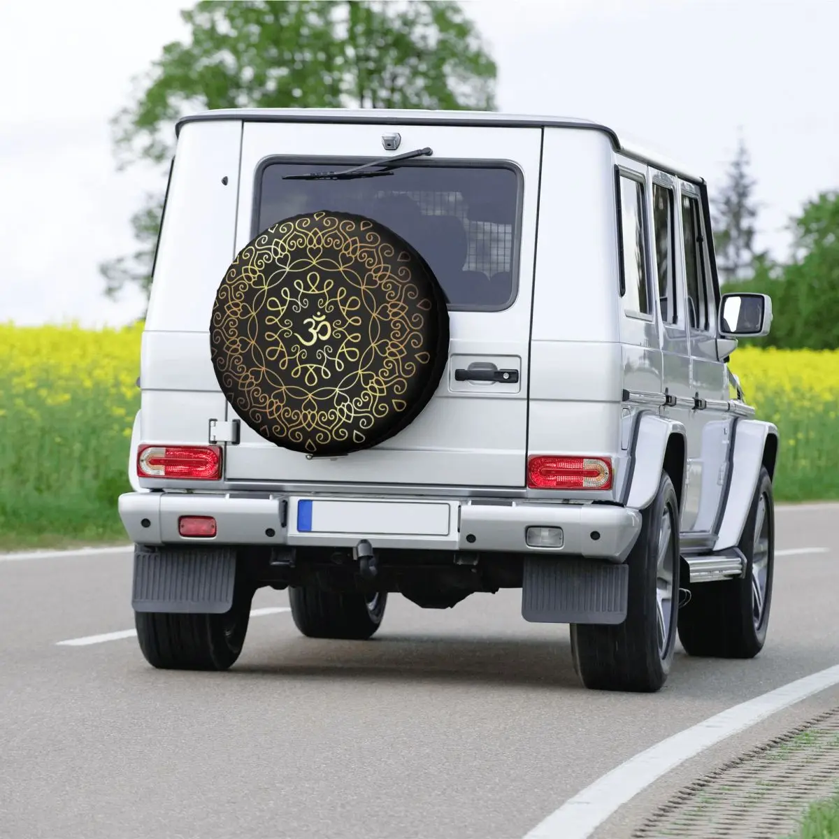 Golden Om Mandala Spare Tire C - Travel Yoga Accessories 评论和价格