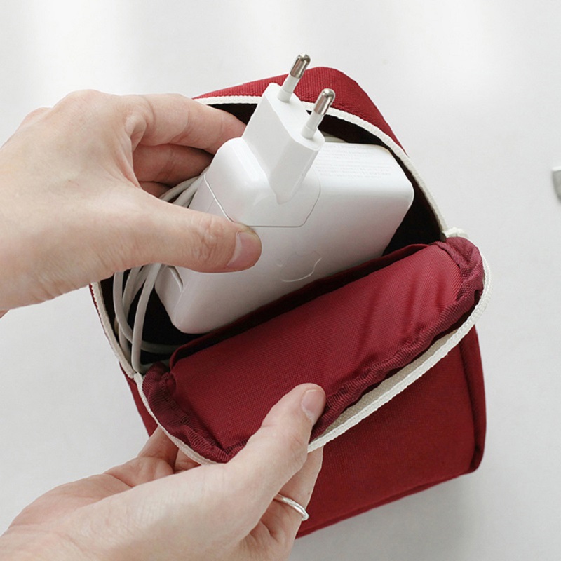 Travel Charger Organizer, Port - Travel Accessories And Gadgets 评论和价格