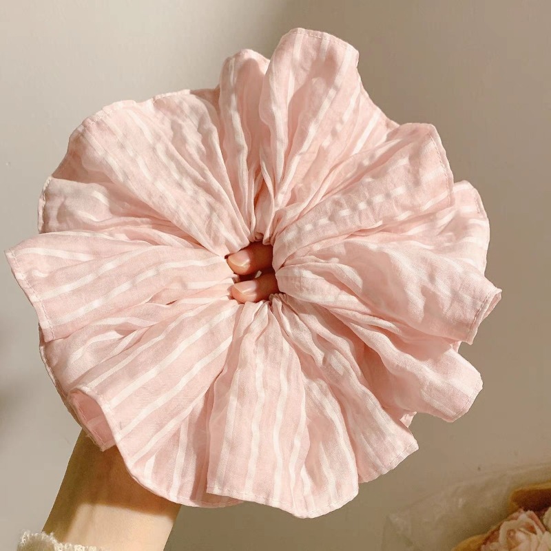 French Gentle Pink Striped Sat - Travel Accessories Bunnings 评论和价格