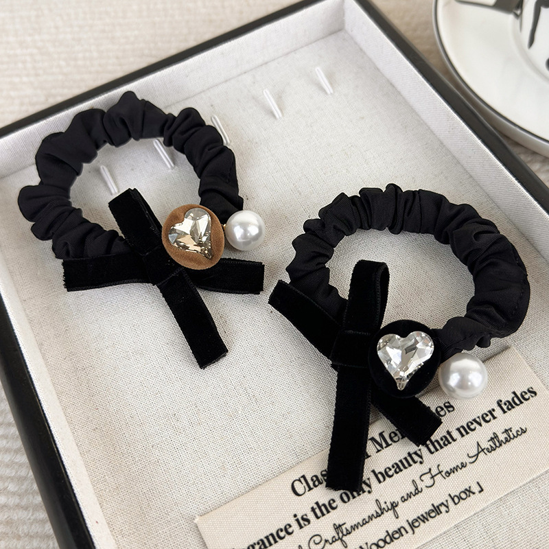 Velvet Scrunchies Rhinestone H - Travel Accessories Bunnings 评论和价格